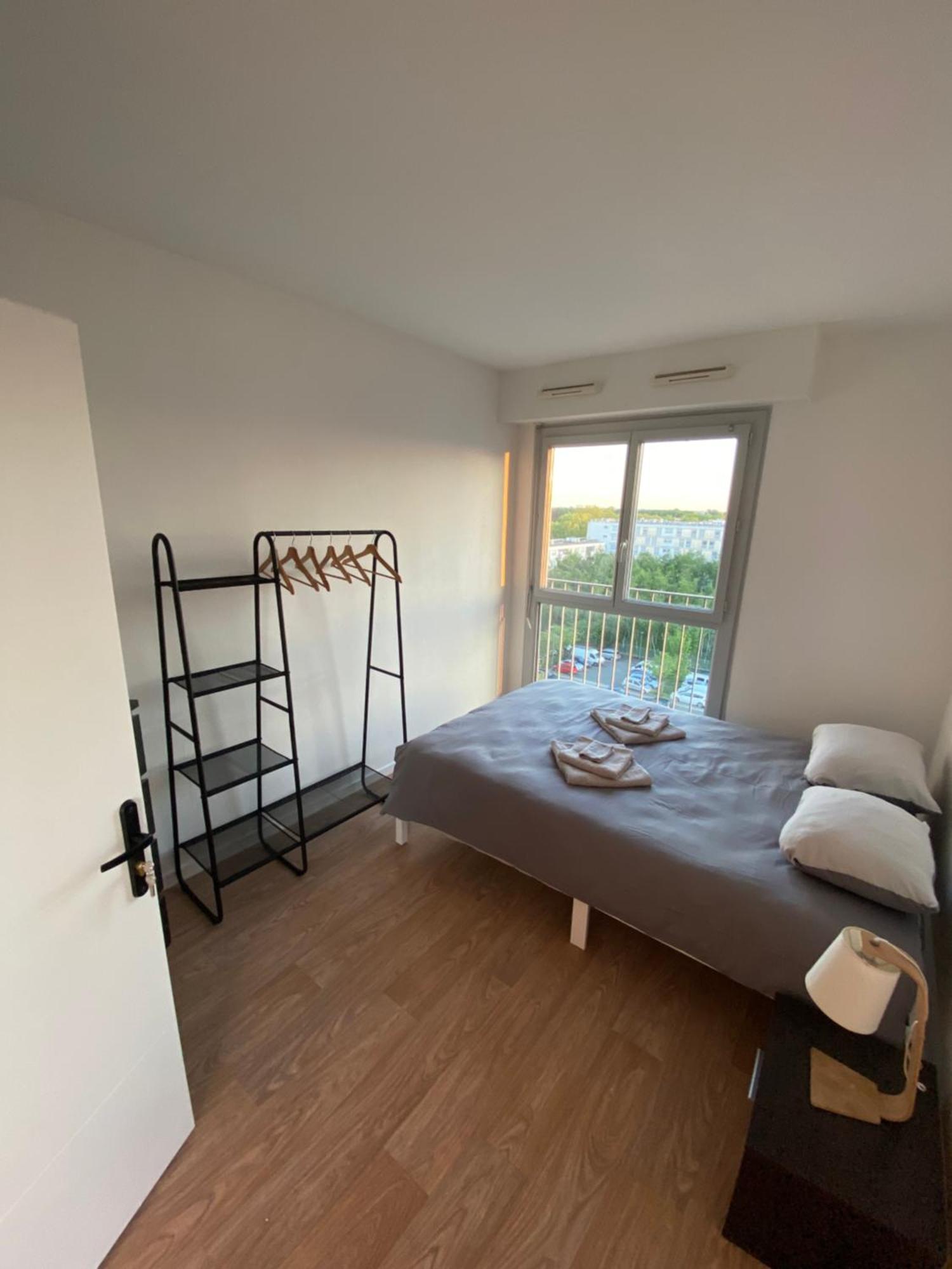 Appartement Spacieux - 10' Gare Angers Kültér fotó