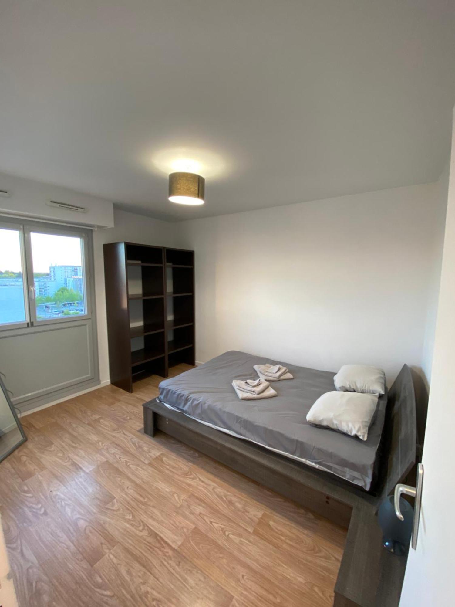 Appartement Spacieux - 10' Gare Angers Kültér fotó