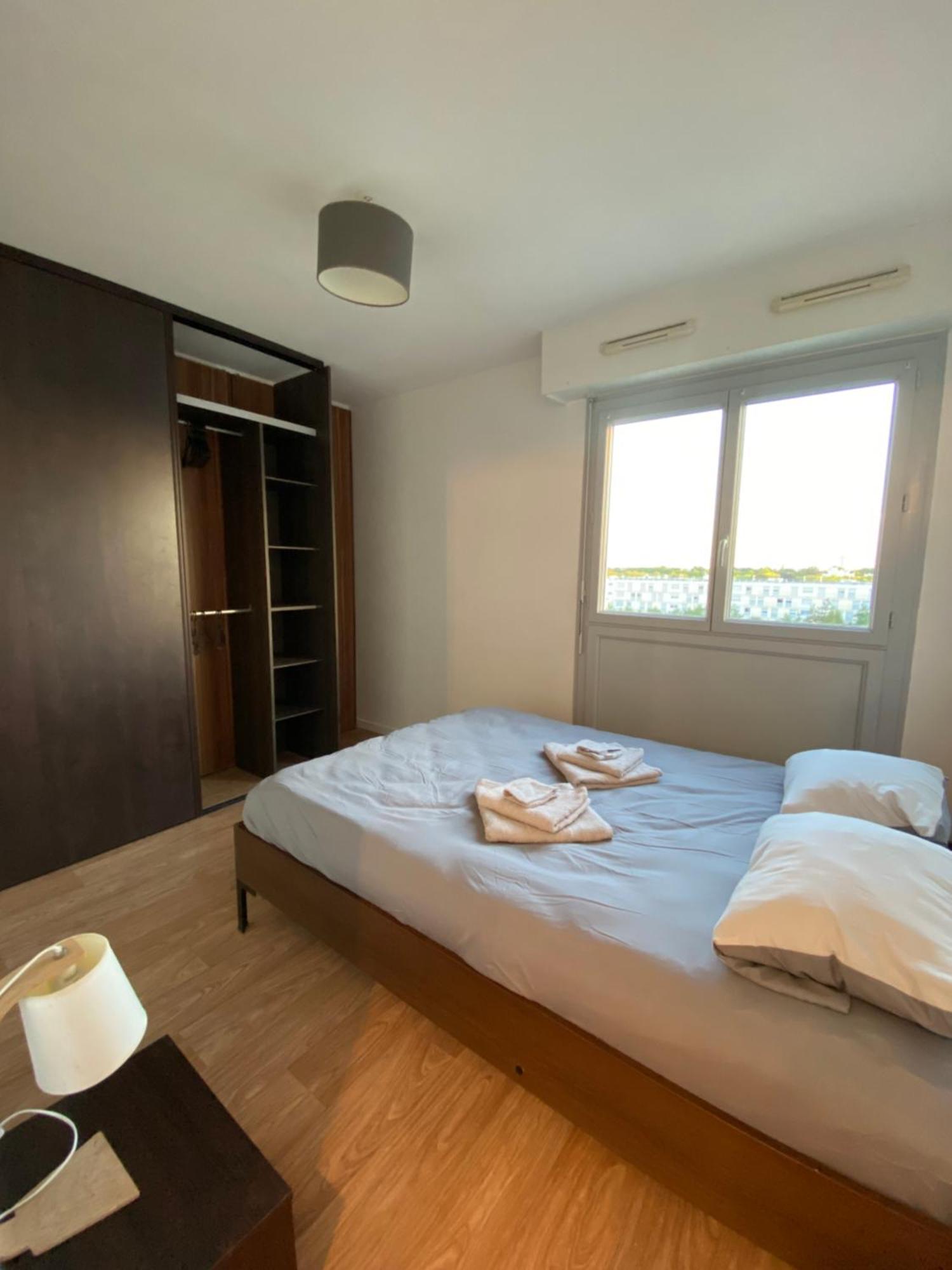 Appartement Spacieux - 10' Gare Angers Kültér fotó