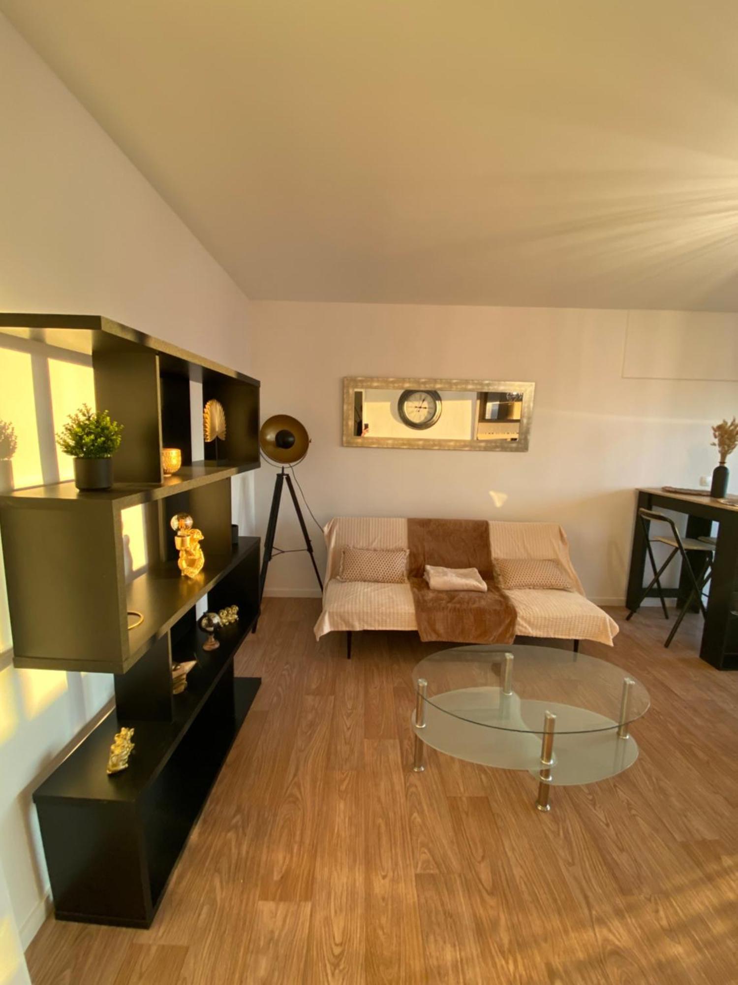 Appartement Spacieux - 10' Gare Angers Kültér fotó